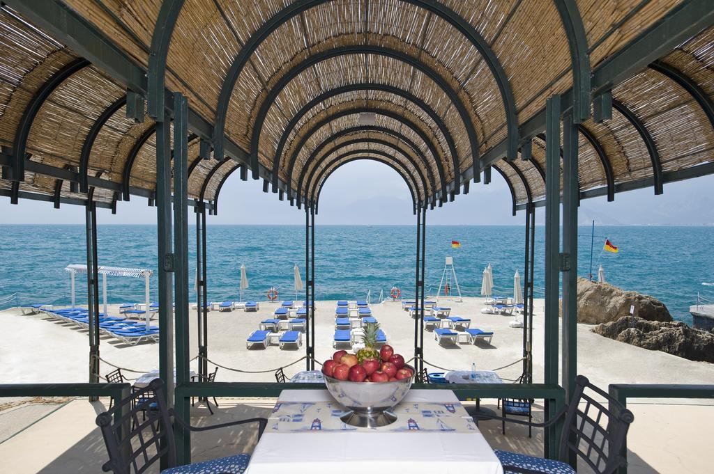 Divan Antalya Talya Restaurant photo